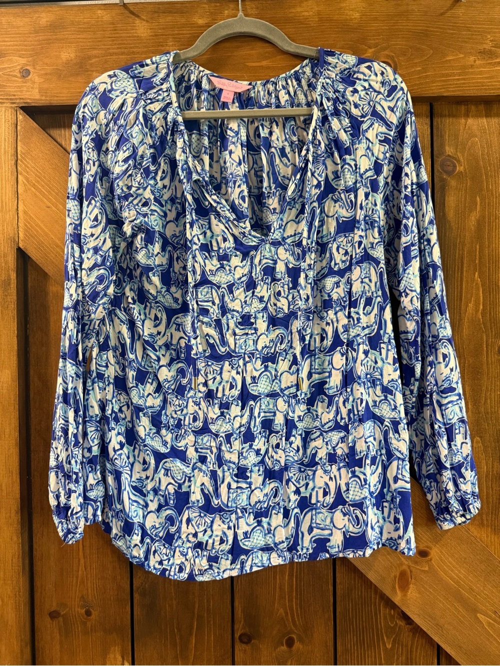 Womens Blue and White Printed Long-Sleeve Top